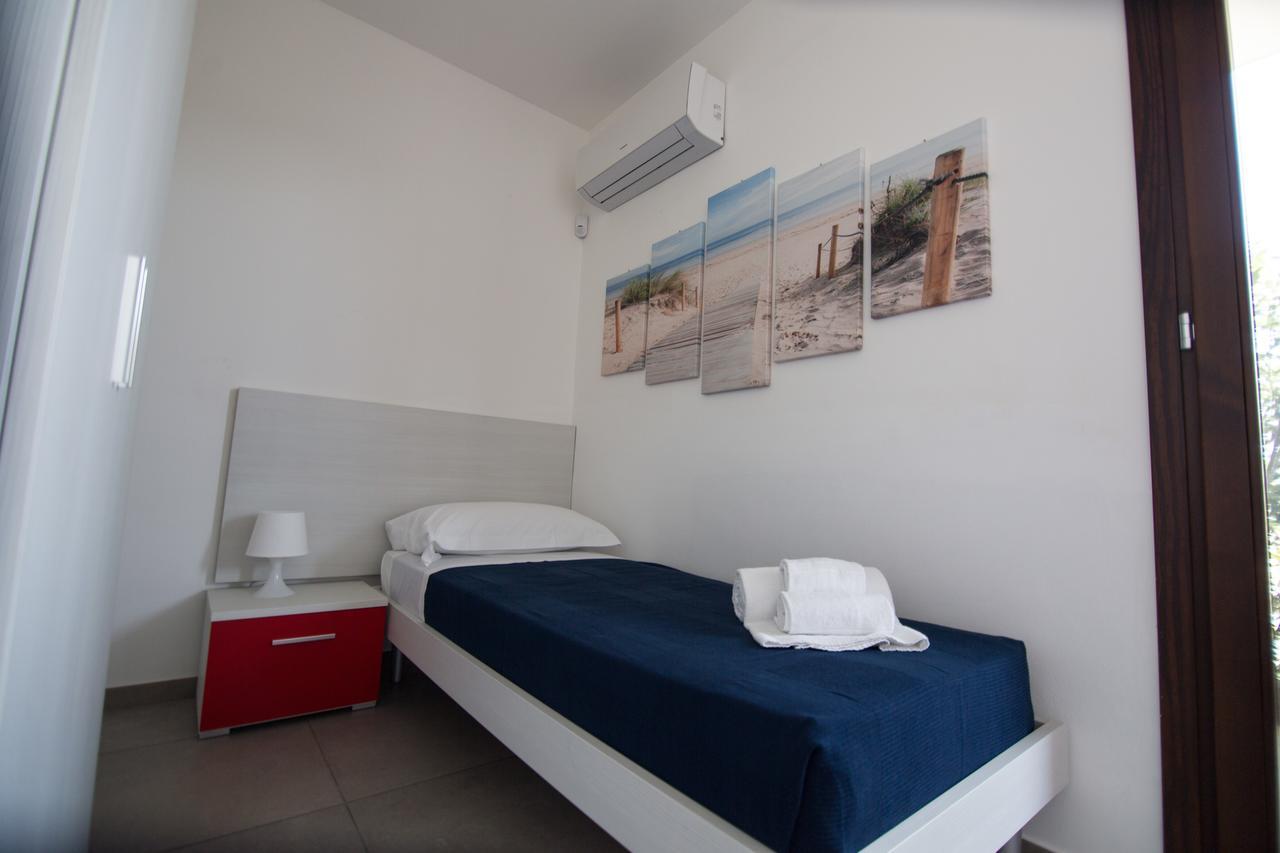 Ville Edilia Vacanze Marina di Ragusa Exteriör bild