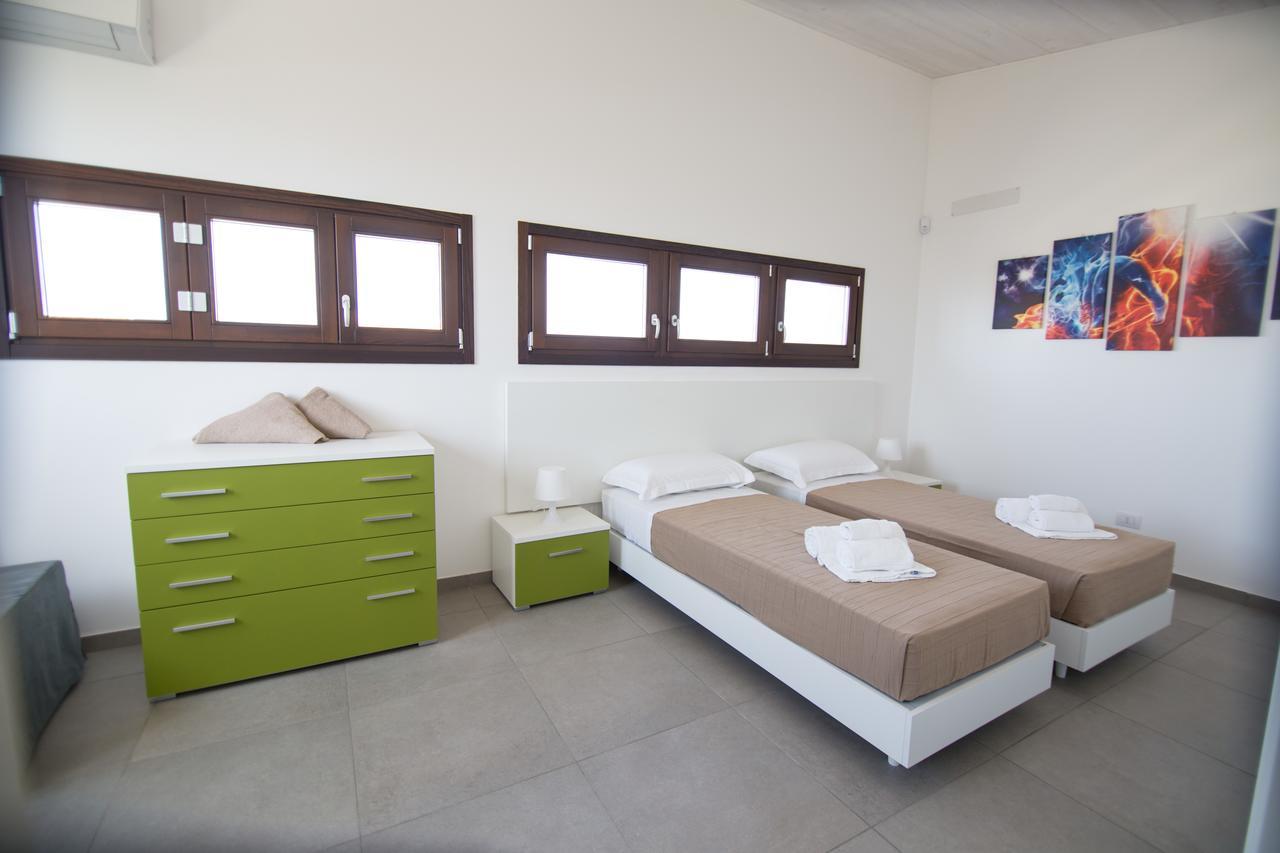Ville Edilia Vacanze Marina di Ragusa Exteriör bild